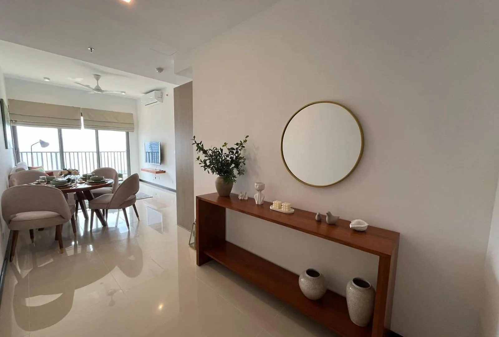 Trizen Oceanview Apartment Colombo